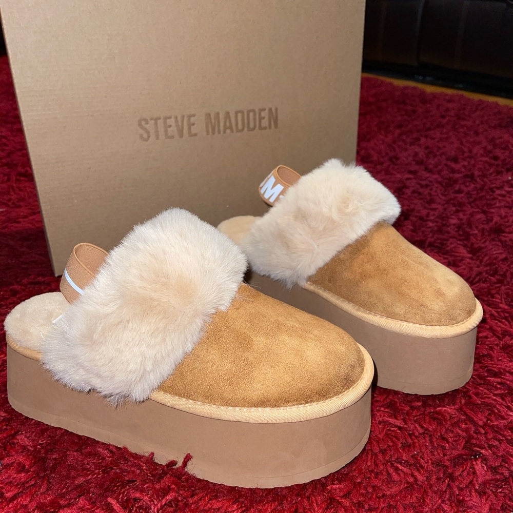 Chestnut Platform Slides